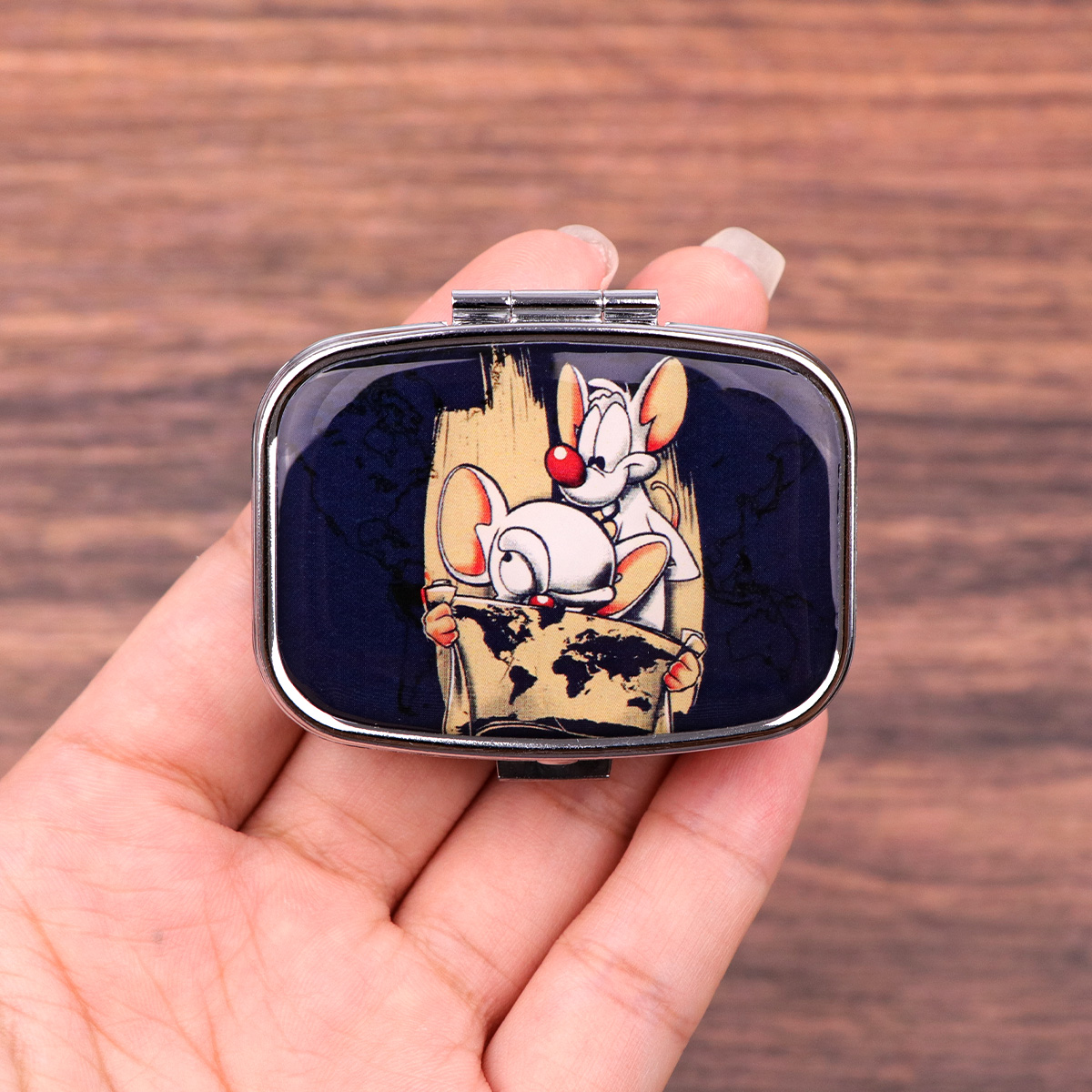 Cute Mouse Cartoon Travel Pill - Tablet Accessories Case recensione e prezzo